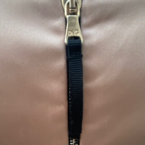 Dolce & Gabbana stretch satin dress size 6 short sleeve Marilyn Monroe style - Picture 9 of 10